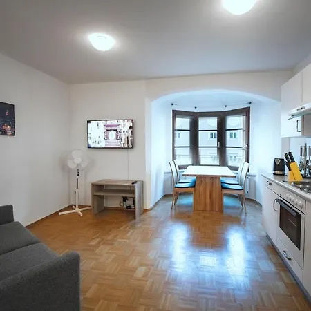 Apartment Basic Downtown *